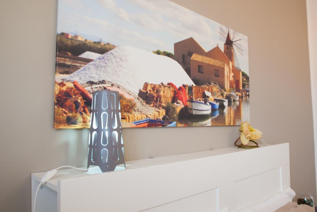 Bianco Sale Trapani Bed & Breakfast Rilievo Exterior photo