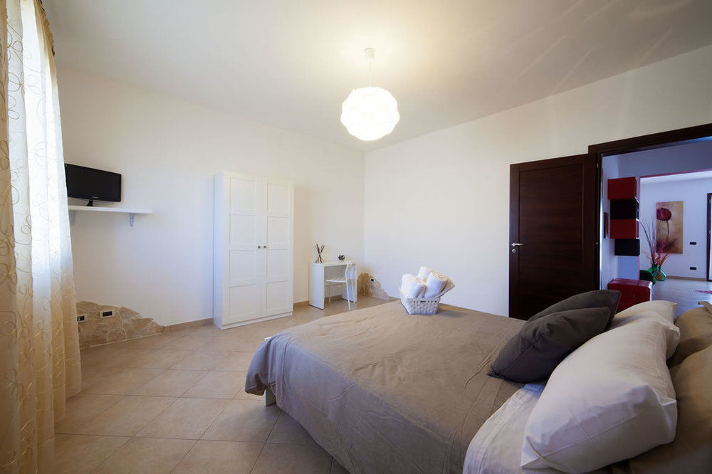 Bianco Sale Trapani Bed & Breakfast Rilievo Exterior photo