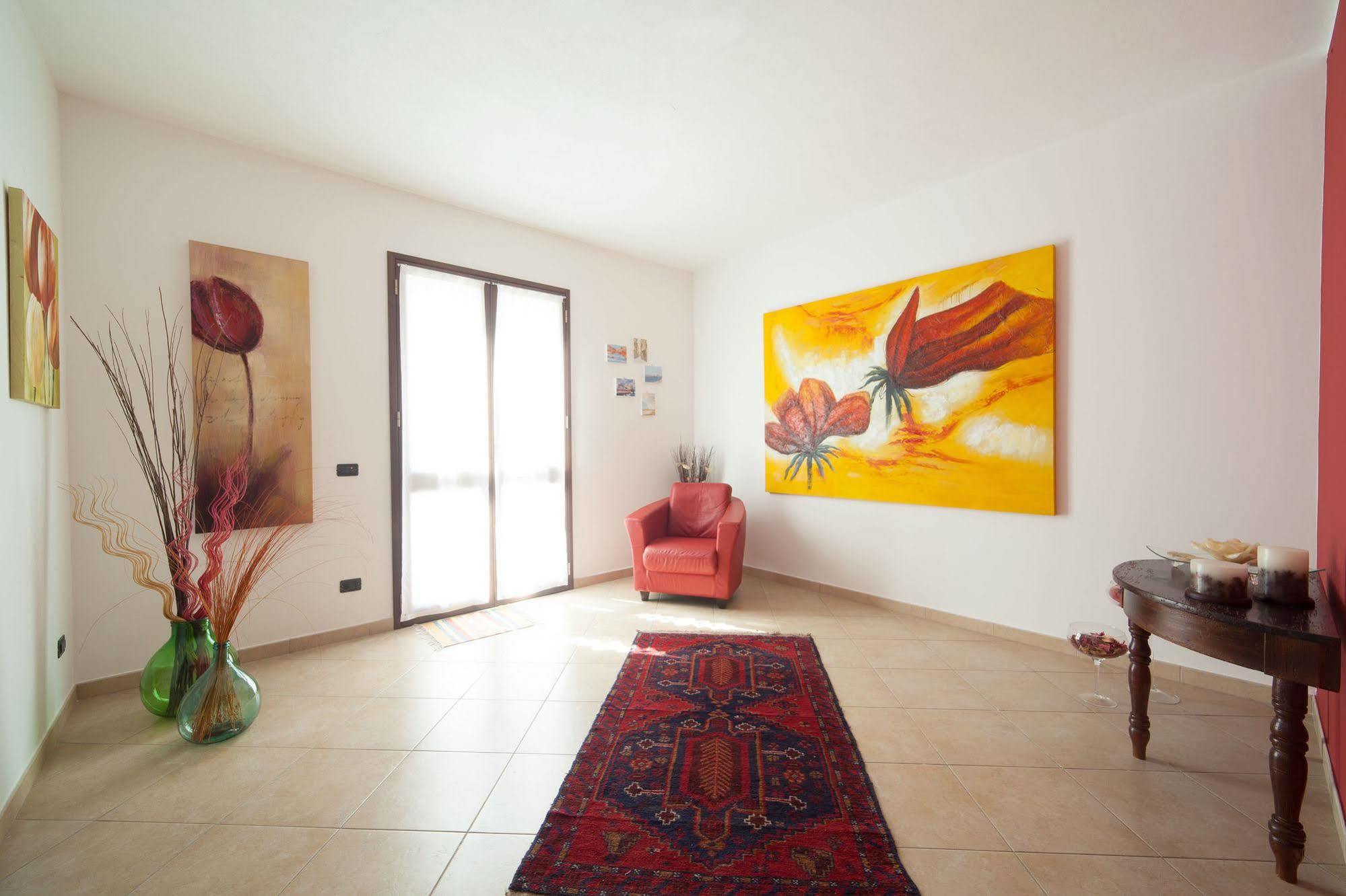 Bianco Sale Trapani Bed & Breakfast Rilievo Exterior photo